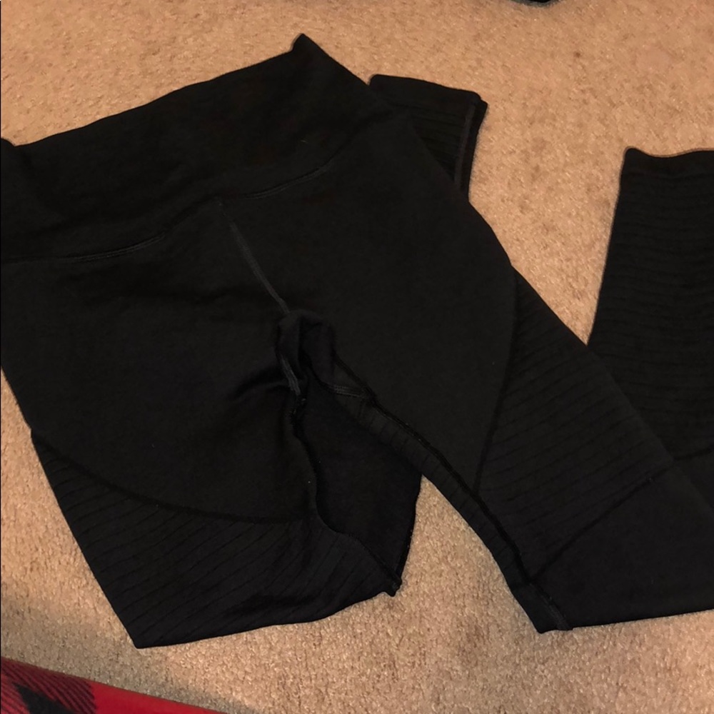 Alphalete Revival Leggings